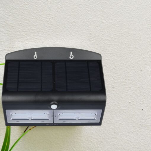 LED Ηλιακό Φωτιστικό 6.8W V-TAC με Αισθητήρα Αδιάβροχο IP65 Μαύρο Πλαστικό Φυσικό Λευκό 4000K – 8279