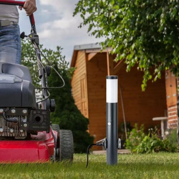 Επιδαπέδιο φωτιστικό κήπου E27 IP44 Stainless + PC με Γκρι σώμα 60cm με ανιχνευτή κίνησης και δύο πρίζες V-TAC – 8976