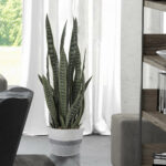 GloboStar® Artificial Garden POSITANO 20319 Διακοσμητικό Πλεκτό Καλάθι – Κασπώ Γλάστρα – Flower Pot Γκρι με Λευκό Φ25cm x Υ25cm