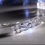 PLASTIC CLIPS 10 LED ΛΑΜΠΑΚΙΑ ΣΕΙΡΑ ΜΠΑΤΑΡ.(3xAA) ΨΥΧΡΟ ΛΕΥΚΟ IP20 135+30cm ΔΙΑΦΑΝ ΚΑΛΩΔ ΤΡΟΦΟΔ ACA – FCLIP10W2A