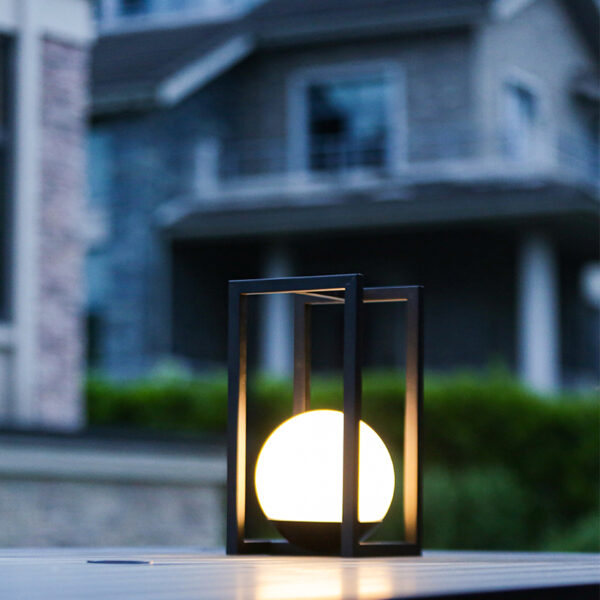 Επιτραπέζιο φωτιστικό μπαταρίας LED εξωτερικού χώρου 1W θερμό λευκό φως 3000Κ LUA – LG0665G