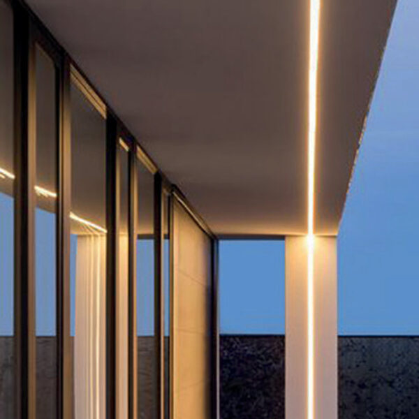 Προφίλ Αλουμινίου Lorel IP65 Στεγανό για LED Ταινίες  με Οπάλ Κάλυμμα 2m ACA – P146U