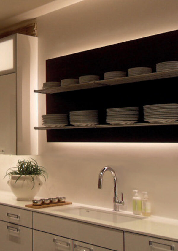 Προφίλ Αλουμινίου Cruz για LED Ταινίες με Οπάλ Κάλυμμα 2m ACA – P163U