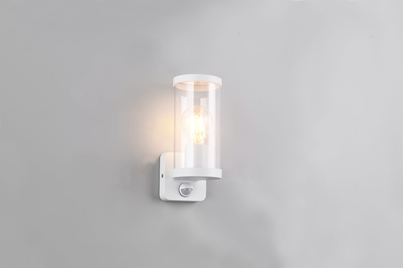 Φωτιστικό Τοίχου Λευκό Ματ BONITO 1x E27 με Ανιχνευτή Κίνησης IP44 Reality – R21599131