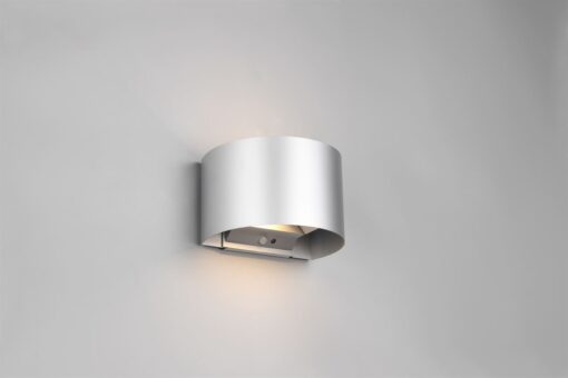 Επιτοίχιο Φωτιστικό Βεράντας Trio Lighting SMD LED 10W 3000K IP44 Αισθητήρας Φωτός Ανιχνευτής Κίνησης Επαναφορτιζόμενο Χρώματος Τιτάνιο – R27769187