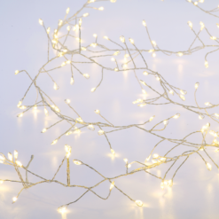 50 LED ΛΑΜΠΑΚ ΣΕΙΡΑ ΘΕΡΜΟ ΛΕΥΚΟ ΑΣΗΜΙ ΚΑΛΩΔ ΧΑΛΚΟΥ & ΜΠΑΤΑΡ 3xAA IP20 5m+10cm 3W ACA – X0150111