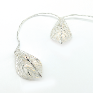 “METAL LEAVES” 10LED ΛΑΜΠΑΚ ΣΕΙΡΑ ΜΠΑΤΑΡ.(3xAA)ΘΕΡΜΟ ΛΕΥΚΟ ΑΣΗΜΙ ΜΕΤΑΛΛΟ IP20 135+30cm  ΔΙΑΦΑΝ ΚΑ ACA – X061011251