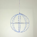 D40CM SILVER BALL 240 ΜΙΝΙ LED ΛΑΜ, ΜΠΛΕ, ΑΣΗΜΙ ΚΑΛΩΔ. ΧΑΛΚΟΥ,ΑΝΤΑΠΤ.(4.5VDC),IP44, 3M ΔΙΑΦ ΚΑΛ ACA – X0624064226