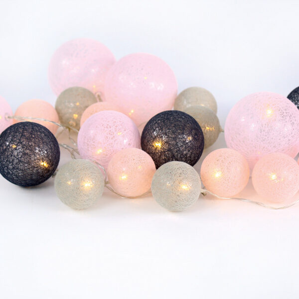 “WOVEN BALL FAIRY LIGHTS” POZ – ΓΚΡΙ ΜΠΑΛΑ 20 LED ΛΑΜΠΑΚ ΣΕΙΡΑ ΜΠΑΤΑΡ(3xΑΑ) ΘΕΡΜΟ ΛΕΥΚΟ IP20 ACA – X07201160