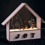 WOODEN HOUSES 6 LED ΛΑΜΠΑΚ ΜΠΑΤΑΡ(2xAAA) ΓΚΡΙ ΞΥΛΟ ΘΕΡΜΟ ΛΕΥΚΟ IP20 27.8×6.5×24.5cm ACA – XWHOMEA3A