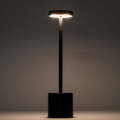 GloboStar® JOJO 76520 Μοντέρνο Επιτραπέζιο Φωτιστικό Πορτατίφ LED 1.5W 105lm 120° DC 5V Επαναφορτιζόμενο με Μπαταρία Li-ion 1800mAh – Διακόπτη Αφής με 3 Εναλλαγές Φωτισμού CCT Θερμό – Φυσικό – Ψυχρό 1500K – 4500K – 6000K Dimmable – D8 x H34cm – Μαύρο