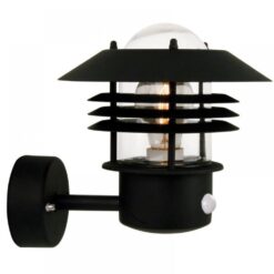 Επιτοίχιο Φωτιστικό Εξωτερικού Χώρου Nordlux Vejers Sensor 1xE27 IP54 Αισθητήρα Ανίχνευσης Κίνησης Μαύρου Χρώματος – 25101003