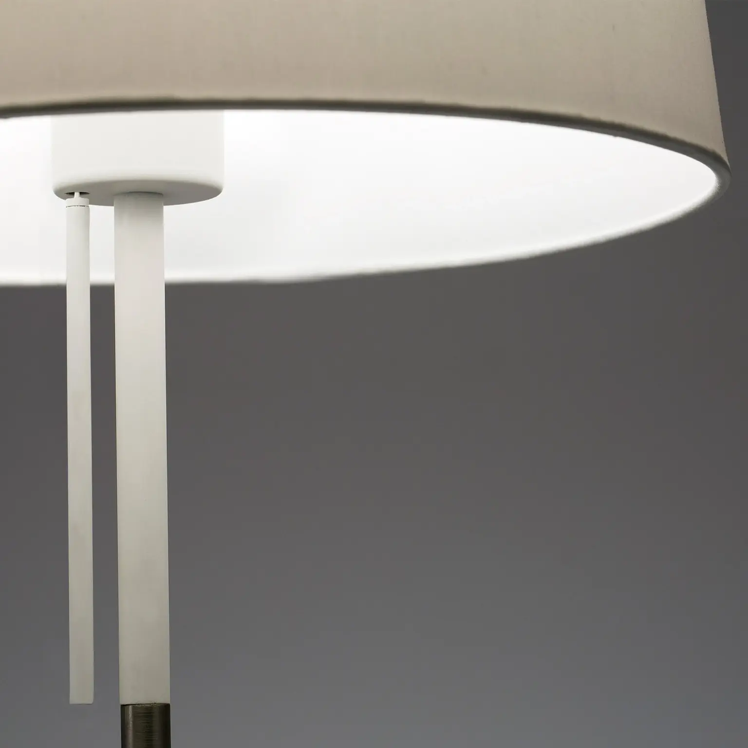 Faro Barcelona VOLTA Επιτραπέζιο Λευκό Φωτιστικό E27 – 20025