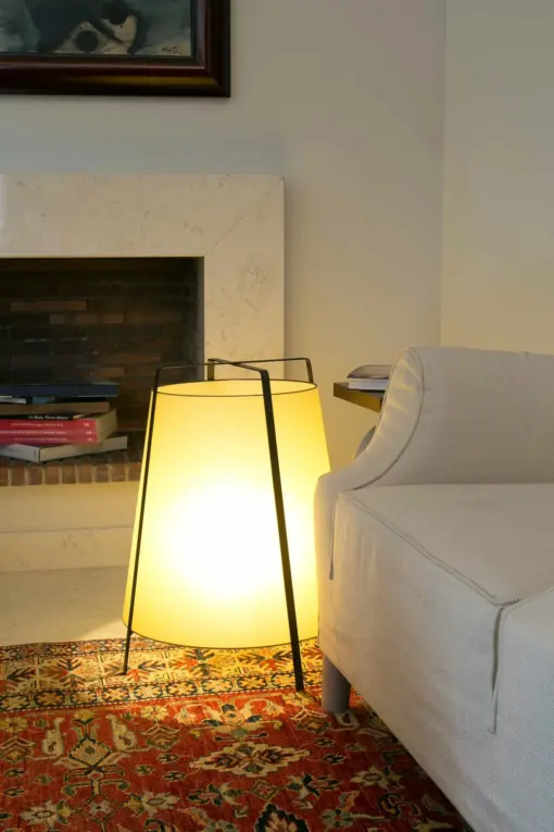 Faro Barcelona AKANE 595 Επιτραπέζιο Φωτιστικό Μπεζ Χρώματος – 28371