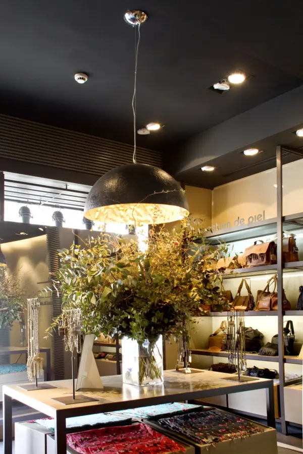 Faro Barcelona MAGMA Κρεμαστό Φωτιστικό Μαύρου-Χρυσού Χρώματος- 29468