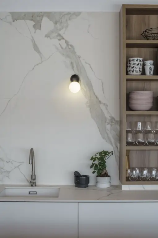 Faro Barcelona JOY Μαύρο Επιτοίχιο Φωτιστικό LED 4W 3000K- 64027