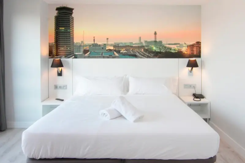 Faro Barcelona MOMA-1 Επιτοίχιο Φωτιστικό Μαύρου Χρώματος 1XE27 60W- 68505