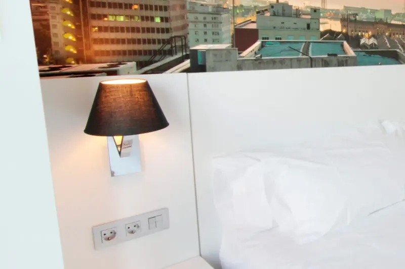 Faro Barcelona MOMA-1 Επιτοίχιο Φωτιστικό Μαύρου Χρώματος 1XE27 60W- 68505