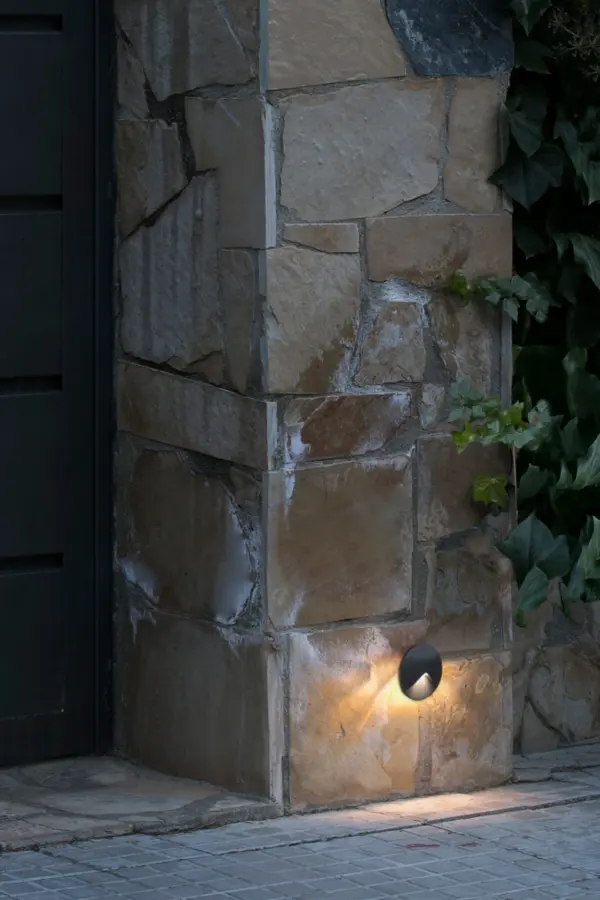 Faro Barcelona UVE Χωνευτό Φωτιστικό Τοίχου, Εξωτερικού Χώρου, Σκούρου Γκρι Χρώματος SMD LED 2W 3000K- 70397