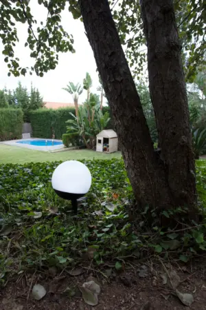 Faro Barcelona VOILA Φορητό Φωτιστικό Εξωτερικού Χώρου, IP 44, RGB, Μπαταρία, Αξεσουάρ για Κρεμαστό, Επιτραπέζιο, Πασσάλου- 71565