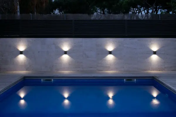 Faro Barcelona LING, Επιτοίχιο Φωτιστικό, Γκρι Χρώματος, IP54, 2 LED 6W 4000K – 70812