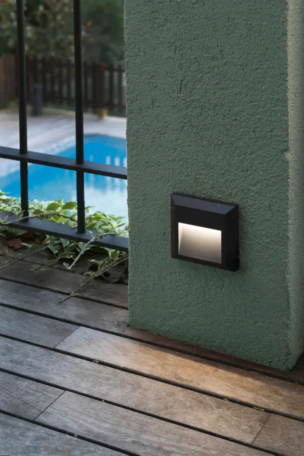 Faro Barcelona GRANT SQ Επιτοίχιο Φωτιστικό Εξωτερικό Χώρου, IP65, Γκρι Χρώματος, LED 3000K – 70655