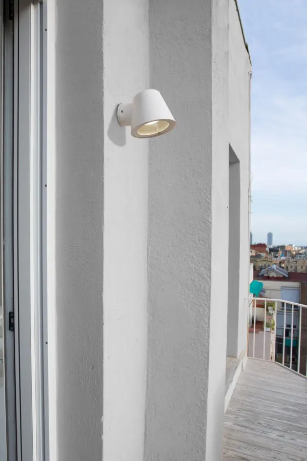 Faro Barcelona GINA Επιτοίχιο Φωτιστικό, Εξωτερικού Χώρου, Λευκού Χρώματος IP44 – 71366