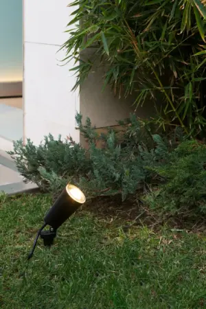 Faro Barcelona TONI BLACK Φωτιστικό Εξωτερικού Χώρου, IP65,  και με Ακίδα 1 LEDXGU10  71528