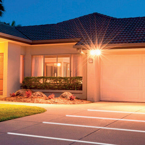 Ενδοδαπέδιο Προφίλ Αλουμινίου Avah για LED Ταινίες με Οπάλ Κάλυμμα 2m ACA – P132U