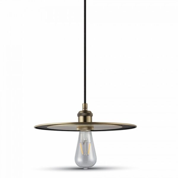 Κρεμαστό φωτιστικό με μοντέρνο σχεδιασμό και μεταλλικό καπέλο, ιδανικό για διακόσμηση χώρων.