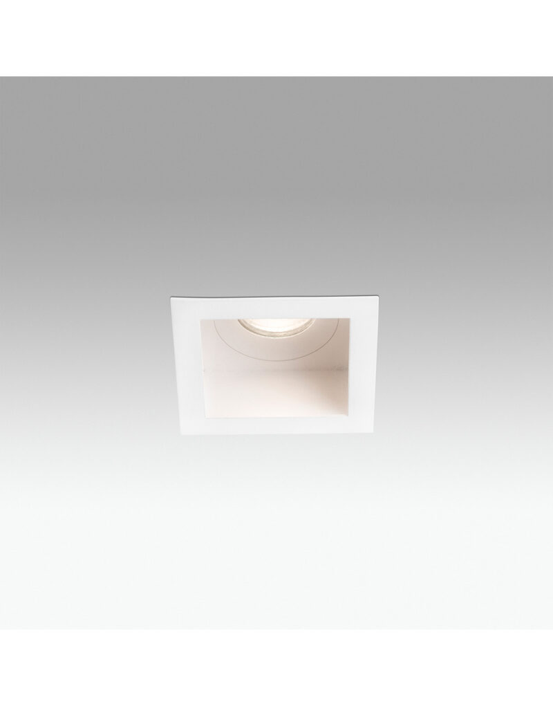 MOIST WHITE DOWNLIGHT GU10 – 1-FR02100901