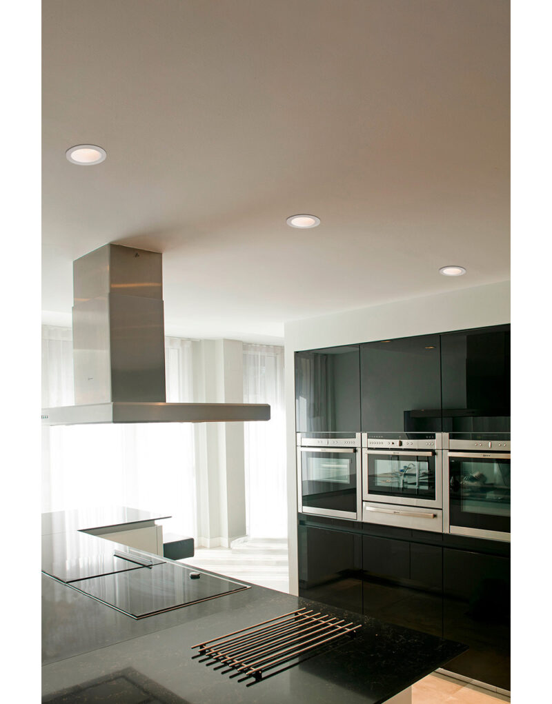 FOX 3-5W 350-500mA 2700K 25° WHITE – 1-FR02101001