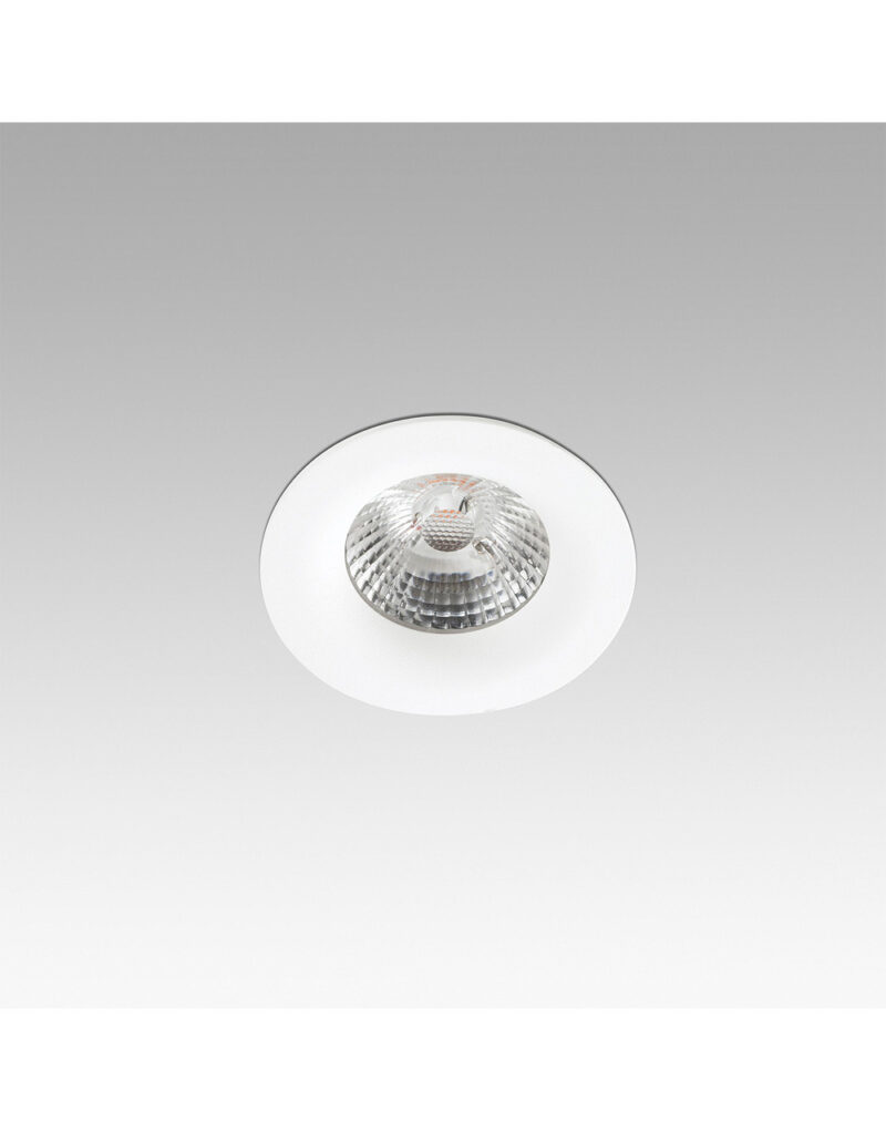 NAIS WHITE DOWNLIGHT 7W 2700K 36? – 1-FR02121001