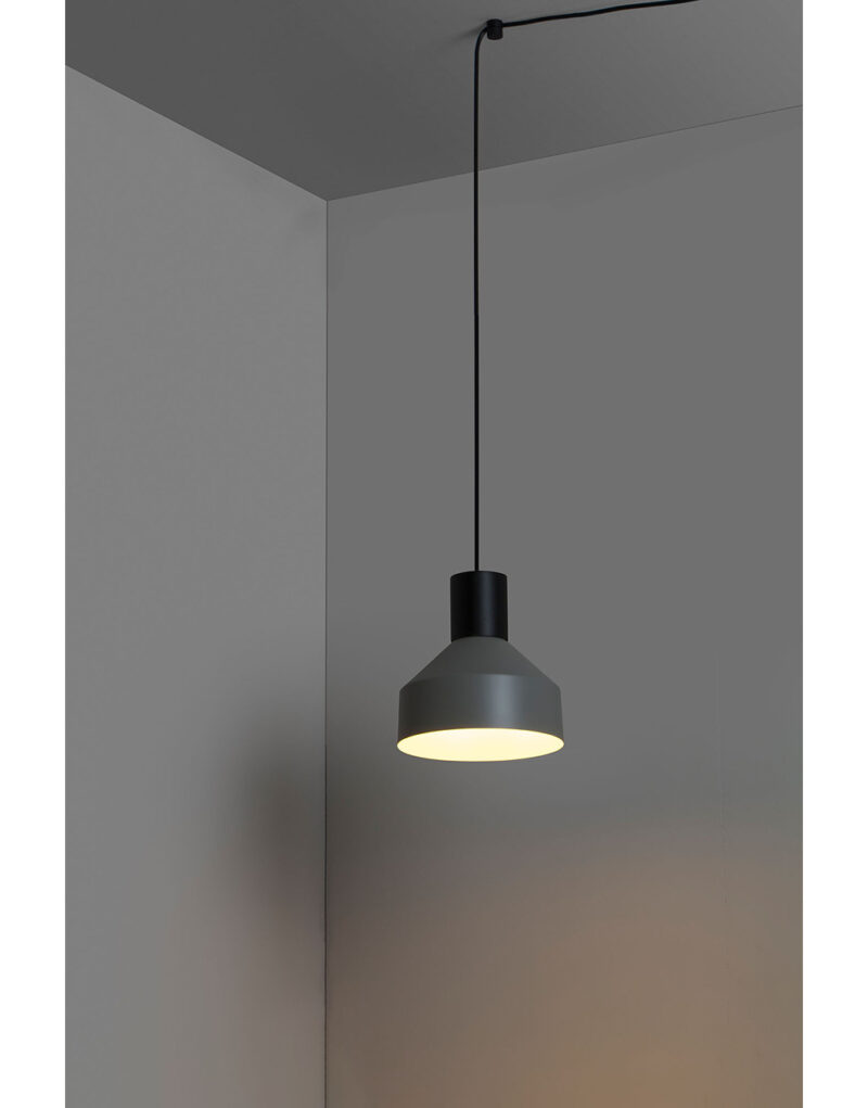 BLACK FIXING FOR MULTIPLE CANOPY CEILING C – 1-FR68602