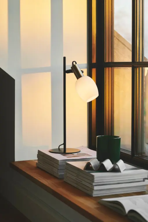 Arild | Table lamp | Black – 1-NR2312305003