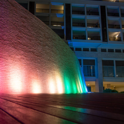 Προβολέας IP65 50w RGB με Control – BT60-35091