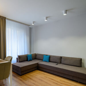 BRY-GAMA-9412-RND-WHT-GU10-SPOTLIGHT – BH04-00200