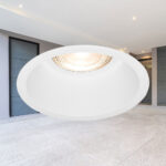 BRY-TETRA-CF-RND-WHT-SPOTLIGHT – BH03-04090