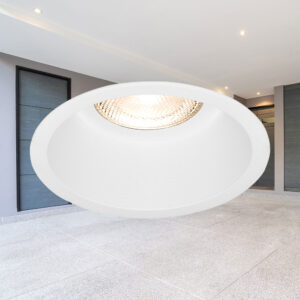 BRY-TETRA-CF-RND-WHT-SPOTLIGHT – BH03-04090