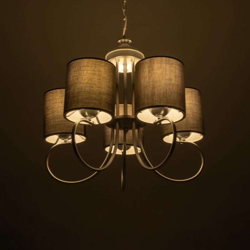 GLOBOSTAR® TRITON 203-0255 Vintage Κρεμαστό Φωτιστικό Οροφής με Ντουί 5 x E27 AC 220-240V IP20 – Ασημί & Γκρι – Μ50 x Π50 x Υ48cm