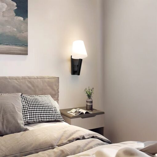 Φωτιστικό Τοίχου Κρεβατιού Ξενοδοχείου 2W LED CREE Chip Μαύρο Σώμα με Θύρες Φόρτισης USB 3000K  V-TAC – 240016