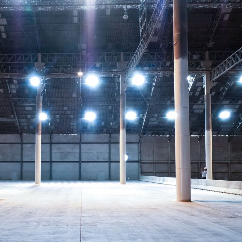 100W LED Καμπάνα UFO Μαύρη 13500lm Ψυχρό Λευκό 6500K IP65 5yrs Wty V-TAC 24074VT