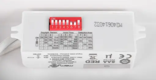 R64601131_2