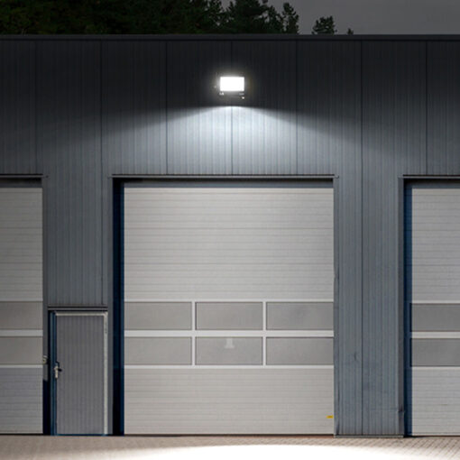 Προβολέας IP54 30w 2550lm 6500k με ανίχνευση (μαύρος) Braytron – BT60-43031