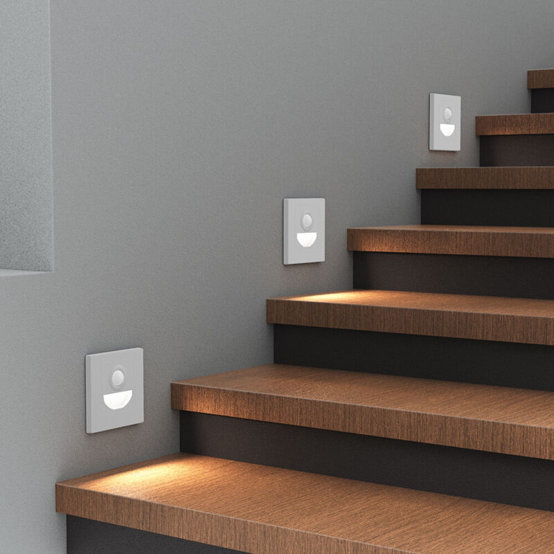 Απλίκα led “Step” 1,5w lm CCT Sensor Λευκή Braytron – BH07-00380