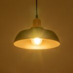 GLOBOSTAR® LOAN 203-0280 Μοντέρνο Κρεμαστό Φωτιστικό Οροφής με Ντουί 1 x E27 AC 220-240V IP20 – Μαύρο & Μπρονζέ  – Μ25.5 x Π25.5 x Υ17cm