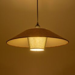 GLOBOSTAR® STORM 203-0294 Μοντέρνο Κρεμαστό Φωτιστικό Οροφής με Ντουί 1 x E27 AC 220-240V IP20 – Μαύρο &  Μπεζ – Μ50 x Π50 x Υ24cm