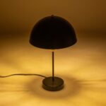 GLOBOSTAR® GAZETA 203-0298 Μοντέρνο Επιτραπέζιο Φωτιστικό Πορτατίφ με Ντουί 1 x E27 AC 220-240V IP20 – Μαύρο & Χρυσό – Μ25 x Π25 x Υ39cm