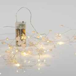 ΣΕΙΡΑ, 20 MINI LED, ΑΚΡΥΛΙΚΑ ΛΟΥΛΟΥΔΙΑ & ΠΕΡΛΕΣ, ΜΠΑΤΑΡΙΑΣ 2xAA, ΧΡΟΝΟΔΙΑΚΟΠΤΗ, ΑΣΗΜΙ ΧΑΛΚΙΝΟ ΚΑΛΩΔΙΟ, ΘΕΡΜΟ ΛΕΥΚΟ LED ΑΝΑ 7.5cm, ΠΡΟΕΚΤΑΣΗ ΠΑΡΟΧΗΣ 50cm, IP20 EUROLAMP 600-11479