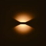 kelvo® AURA KLV-101-0117 Φωτιστικό Τοίχου / Απλίκα LED 7W 875lm 45° AC 220-240V Αδιάβροχο IP65 Θερμό Λευκό 2700K – Bridgelux COB Chip & TÜV SÜD Driver – Γκρι Ανθρακί Ματ – Μ13 x Π15 x Υ4.5cm – 5 Χρόνια Εγγύηση